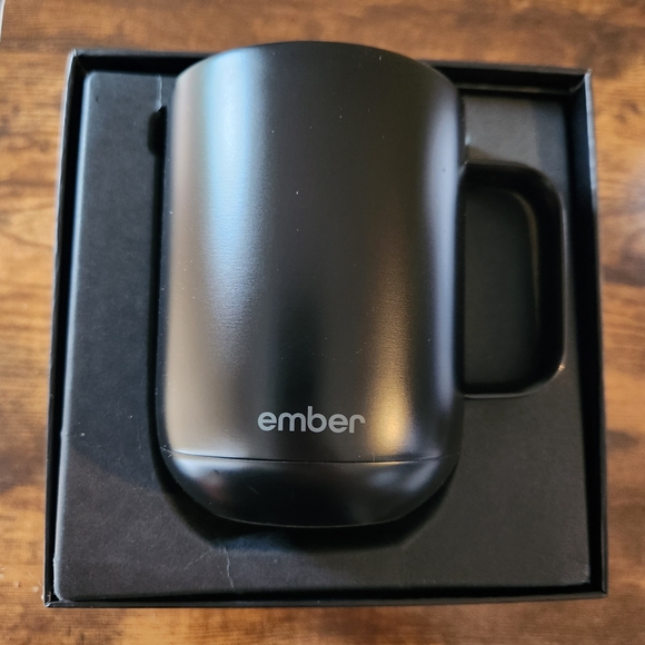 Ember - Temperature Control Smart Mug 2 - 10 oz - Picture 8 of 10